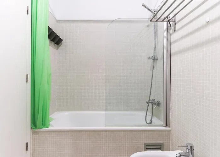 Appartamento Portucale ! Charming Loft With Garage Lisbona